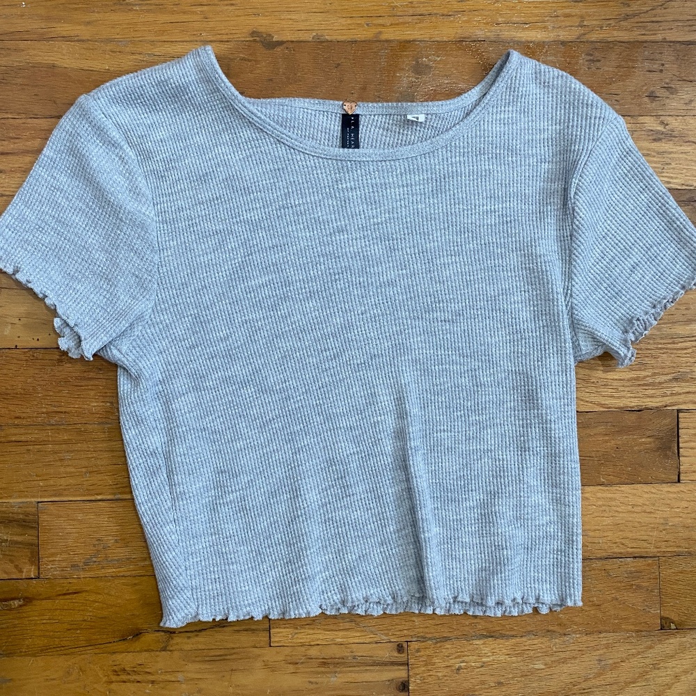 PacSun Ribbed Grey Baby Tee